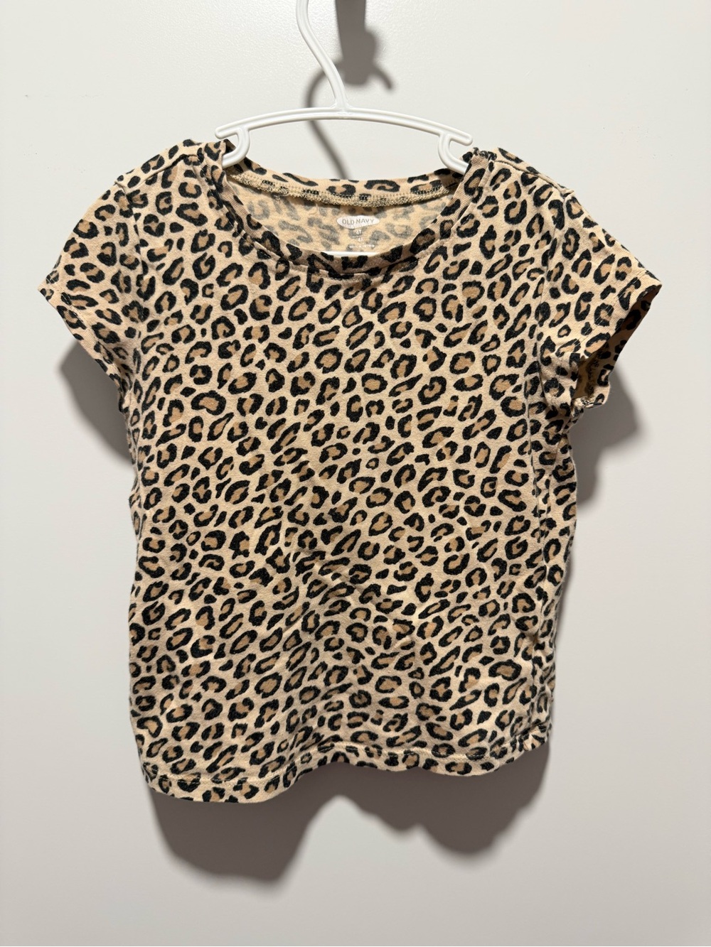 💛4/$20 Old Navy Toddler Leopard Print Tee